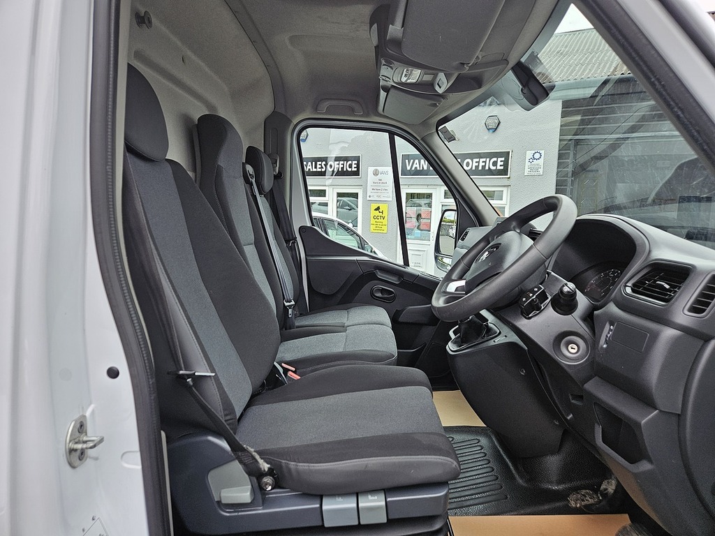 Renault Master Dci Energy 35 Business L3h2 Euro 6 150Ps Ac 2021 WO70EOE White #2