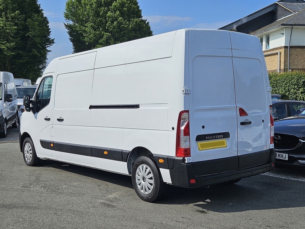 Renault Master Dci 35 Business L3h2 Euro 6 135Ps Ac 2023 U2607 HN23GYA White #6