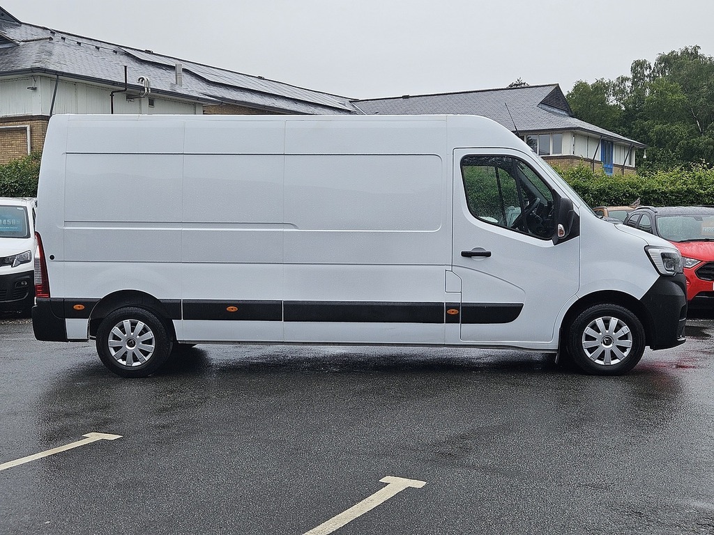 Renault Master Dci 35 Business L3h2 Euro 6 135Ps Ac 2023 U2619 YB72ESF White #4