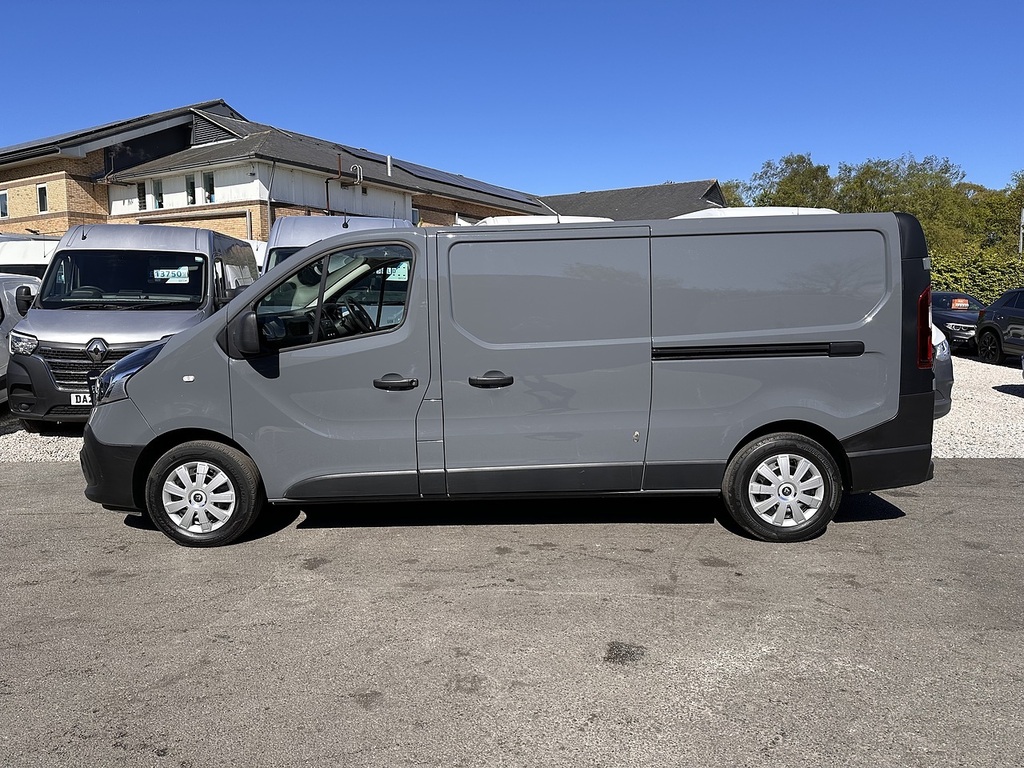 Renault Trafic Dci Energy 30 Business L2h1 Euro 6 Ac 120Ps 2021 DY21OCH Grey #4