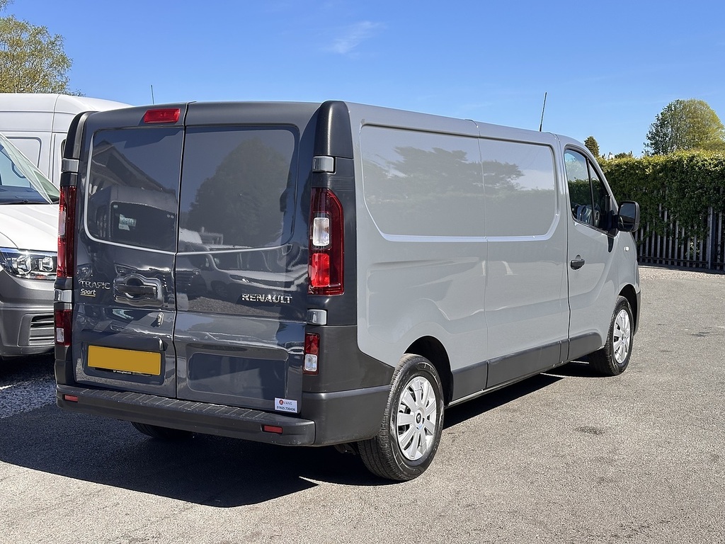 Renault Trafic Dci Energy 30 Business L2h1 Euro 6 Ac 120Ps 2021 DY21OCH Grey #6