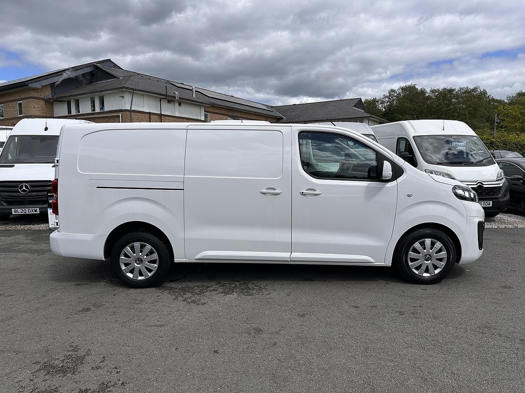 Vauxhall Vivaro Turbo D 2900 Sportive L2h1 Euro 6 2021 U2671 Ule DV21VLL White #4
