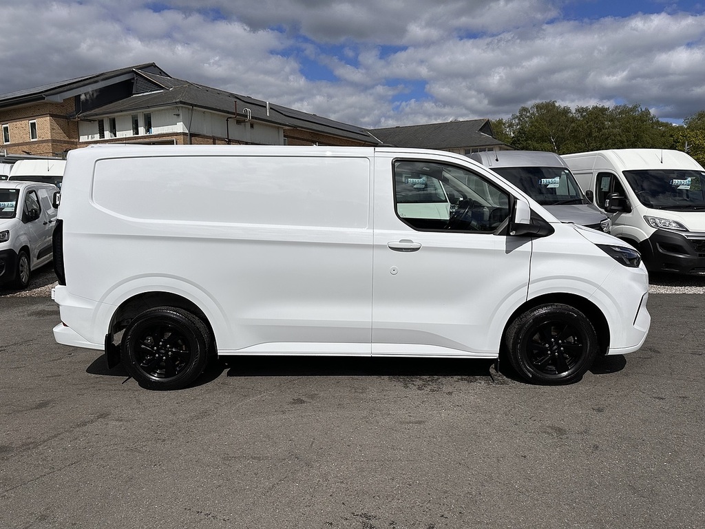 Ford Transit Custom 280 Ecoblue Limited L1h1 Euro 6 136Ps 2024 U2693 DY24WTL White #4