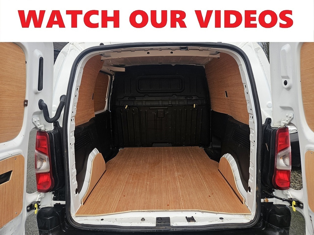 Vauxhall Combo Turbo D 2300 Sportive L1 H1 Euro 6 U2722 Ulez DT70JKN White #2