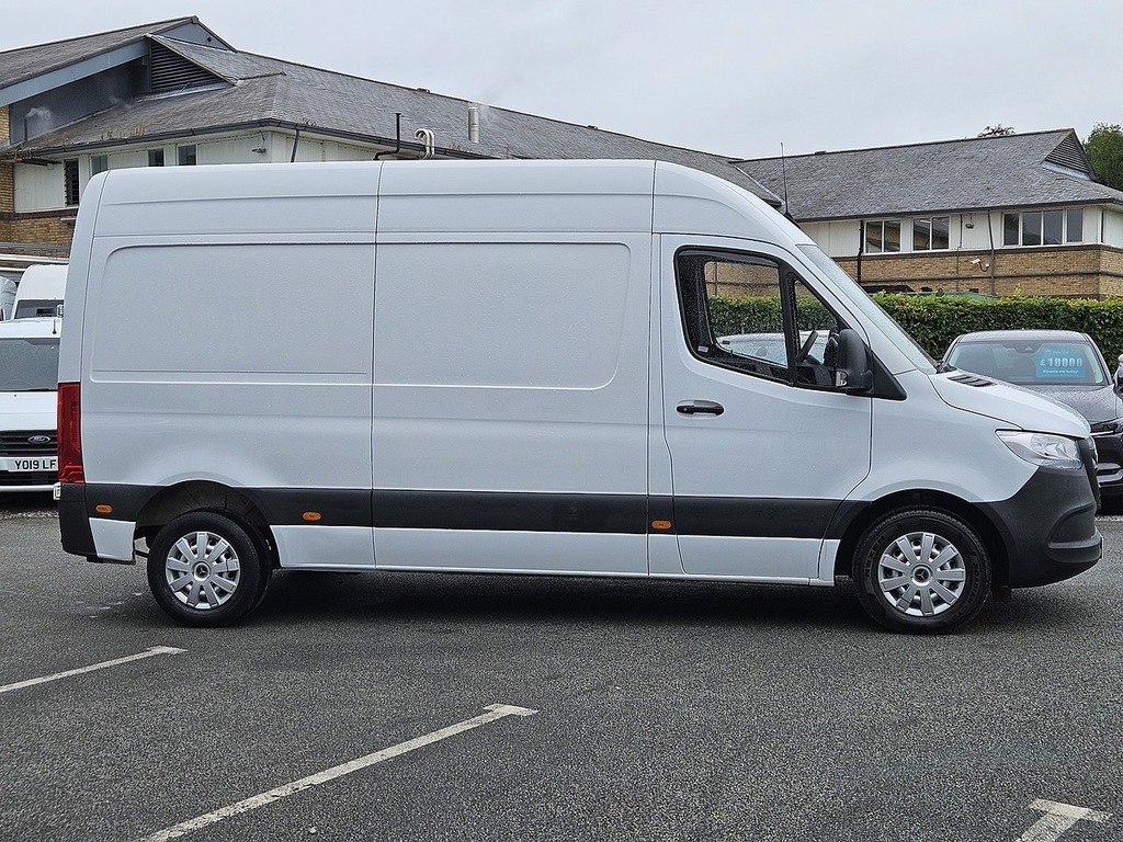 Mercedes-Benz Sprinter 315 Cdi Progressive L2h2 Rwd Euro 6 150Ps 2023 U2 KX23OES White #3