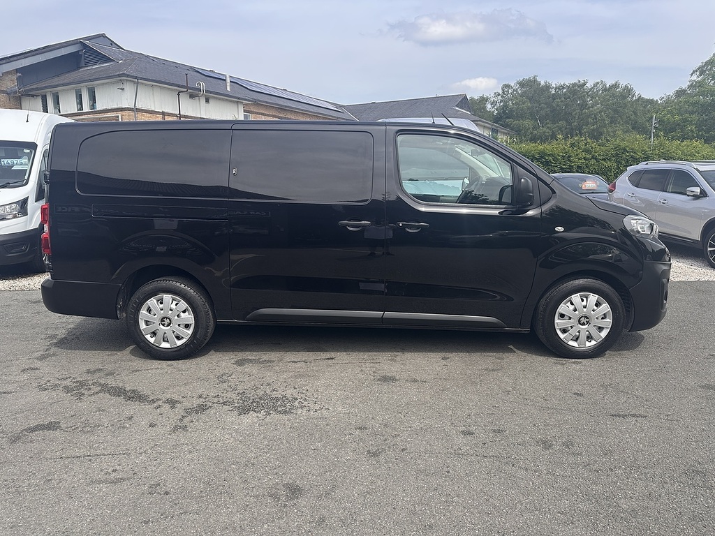 Peugeot Expert Bluehdi 1200 Professional L2h1 Euro 6 2019 U2731 Black #4