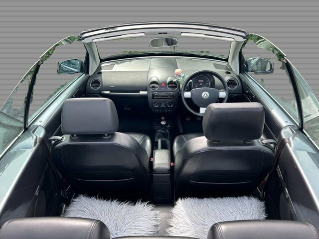 Volkswagen Beetle 2006 2.0 S Cabriolet Euro 4 115 Grey #4