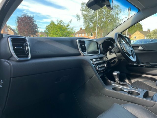 Kia Sportage 2020 1.6 T-gdi 4 Suv Dct Awd Euro 6 S HK69ZBJ White #3