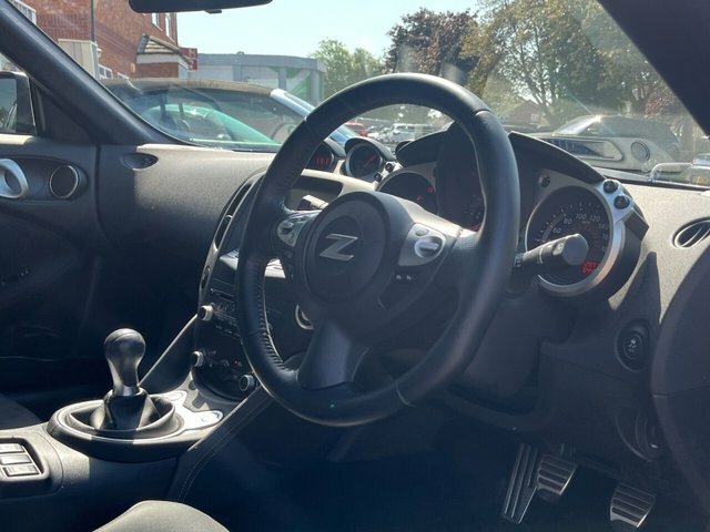 Nissan 370Z 2016 3.7 V6 Gt Coupe Euro 6 328 Black #2