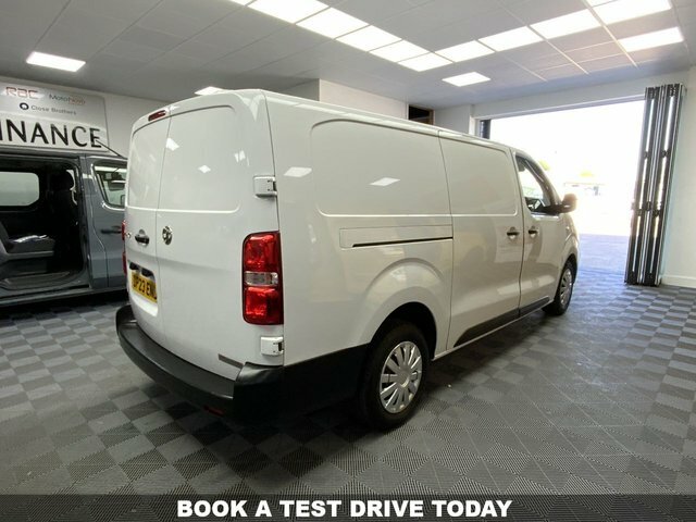 Vauxhall Vivaro 1.5 Turbo D 2900 DP23ENU White #3