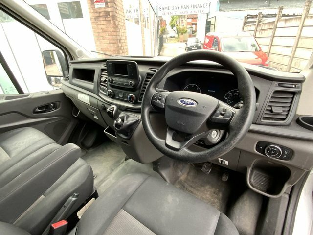 Ford Transit Custom 2.0 350 L4 Lwb CP71KXW White #3