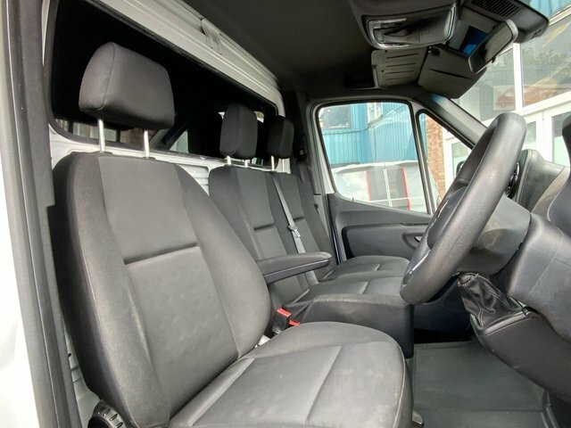 Mercedes-Benz Sprinter 2.0 315 Cdi Progressive KM22JJL White #4