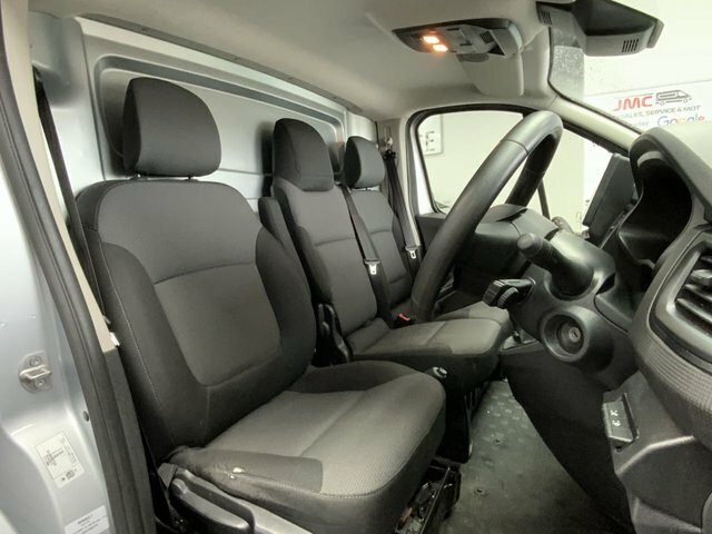 Renault Trafic 2.0 Dci Blue Sl30 MD23BJZ Grey #6