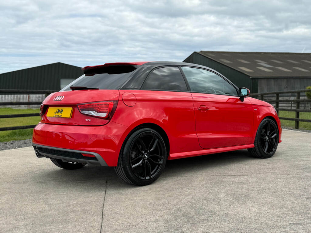 Audi A1 1.6 Tdi S Line YY17BGX Red #4