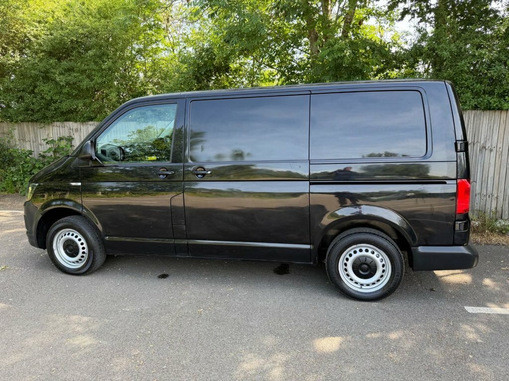 Volkswagen Transporter 2L Startline LG19YXY Black #4