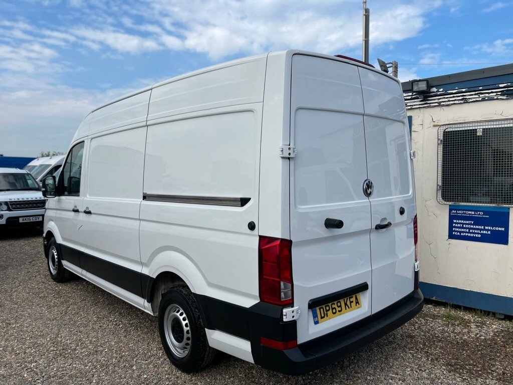 Volkswagen Crafter 2L Trendline DP69KFA White #2