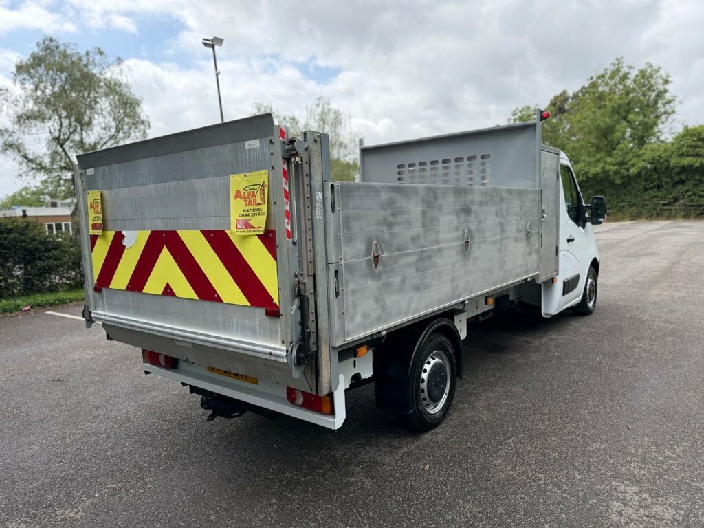 Vauxhall Movano 2.3L Null FP21OVF White #2