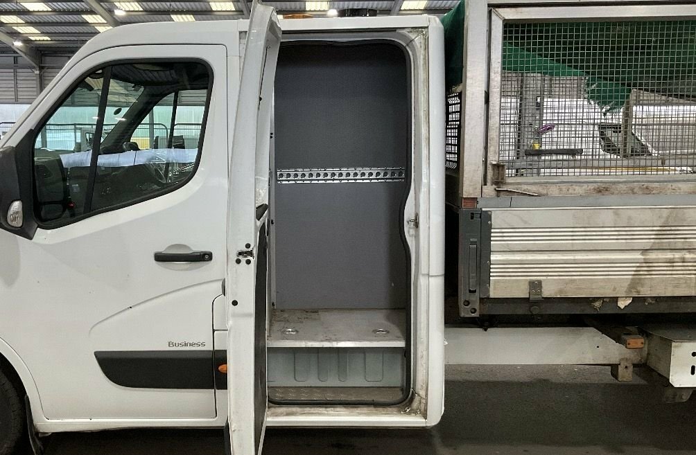 Renault Master 2.3L Business MX20CFY White #3