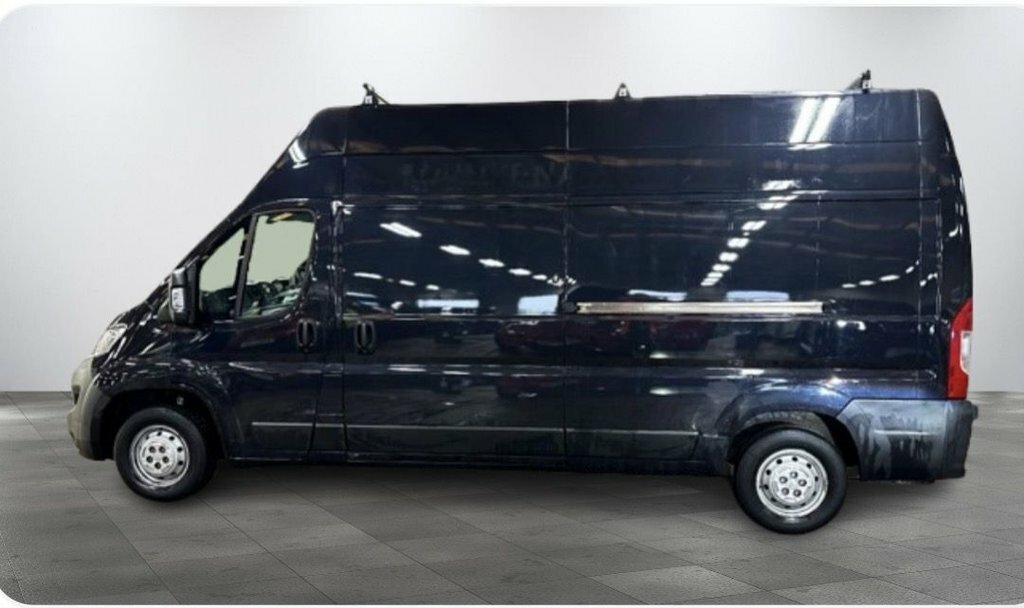 Citroen Relay 2.2L Enterprise Black #4