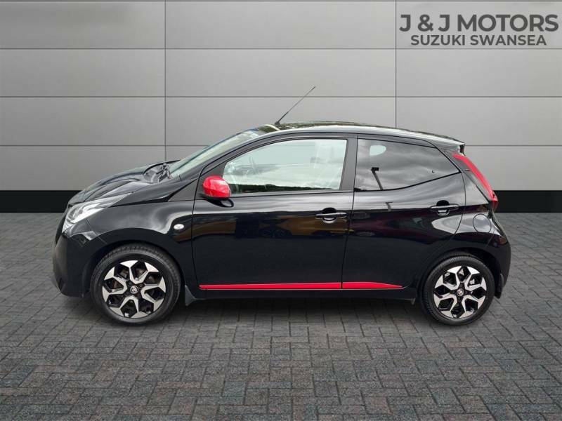 Toyota Aygo 1.0 Vvt-i X-trend - 2019 69 DG69DPU Black #4