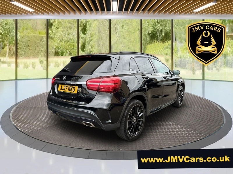Mercedes-Benz GLA Class Gla 220 D 4Matic AJ17KKO Black #6