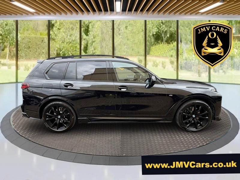 BMW X7 Xdrive40d M Sport MT72OFO Black #2