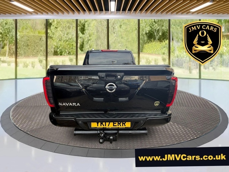 Nissan Navara Dci Tekna 4X4 Shr YK17ERR Black #4