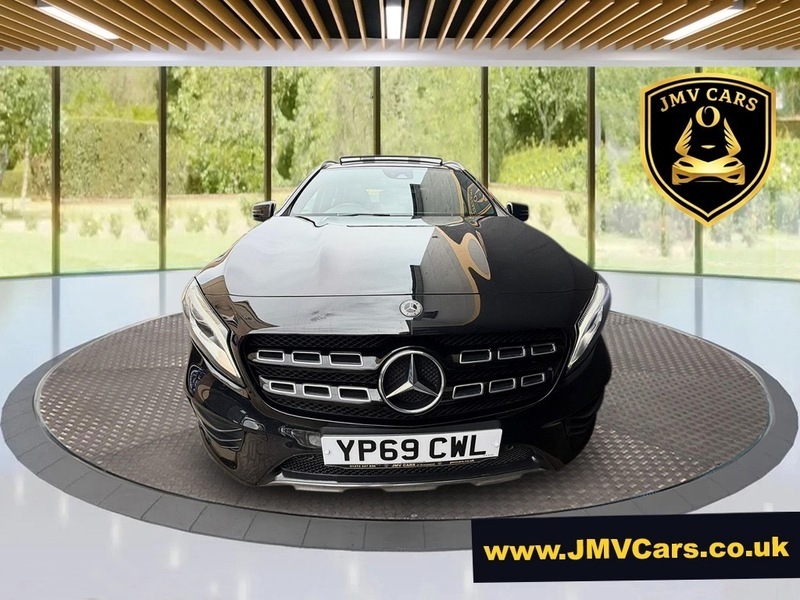 Mercedes-Benz GLA Class Gla 200 Amg Line YP69CWL Black #3