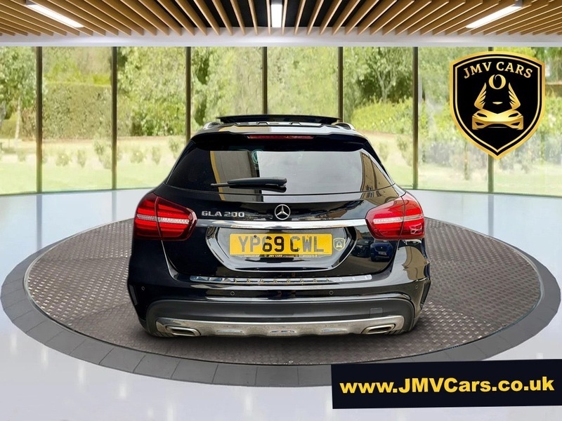 Mercedes-Benz GLA Class Gla 200 Amg Line YP69CWL Black #4