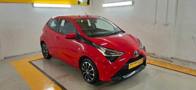 Toyota Aygo 2019 1.0 Vvt-i X-play Hatchback PJ68WGN Red #2