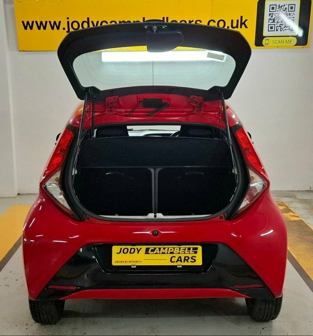 Toyota Aygo 2019 1.0 Vvt-i X-play Hatchback PJ68WGN Red #4