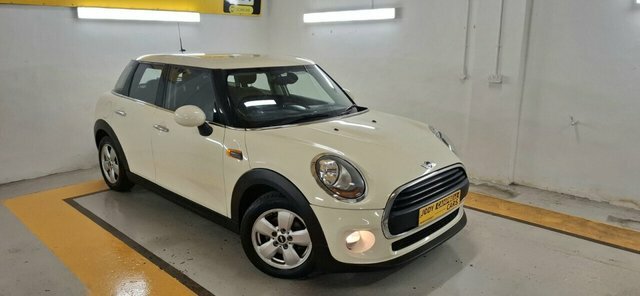 Mini Hatch 2017 1.2 One Hatchback Euro 6 S White