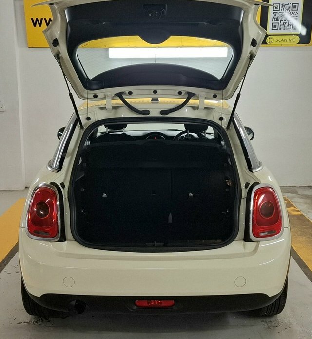 Mini Hatch 2017 1.2 One Hatchback Euro 6 S YE67HUU White #5
