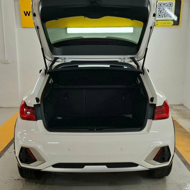 Audi A1 2020 1.0 Tfsi 30 Citycarver S Tronic Eu RGZ2648 White #5