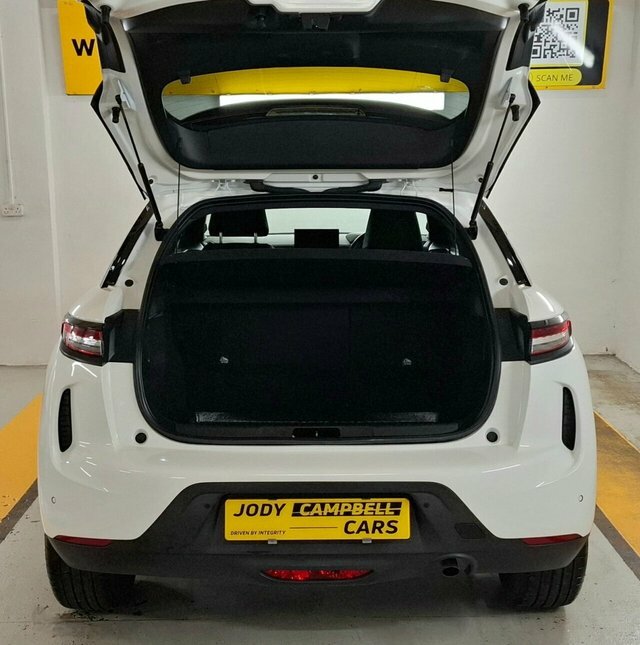 DS DS 3 Crossback 2020 1.2 Puretech Performance Line Crossback P DS3CROS White #5