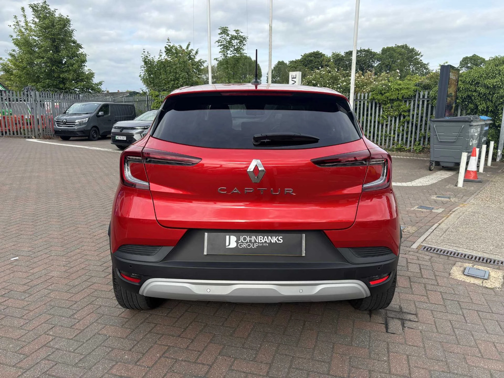 Renault Captur 1.0 Tce 90 Evolution AE24VCJ Red #3