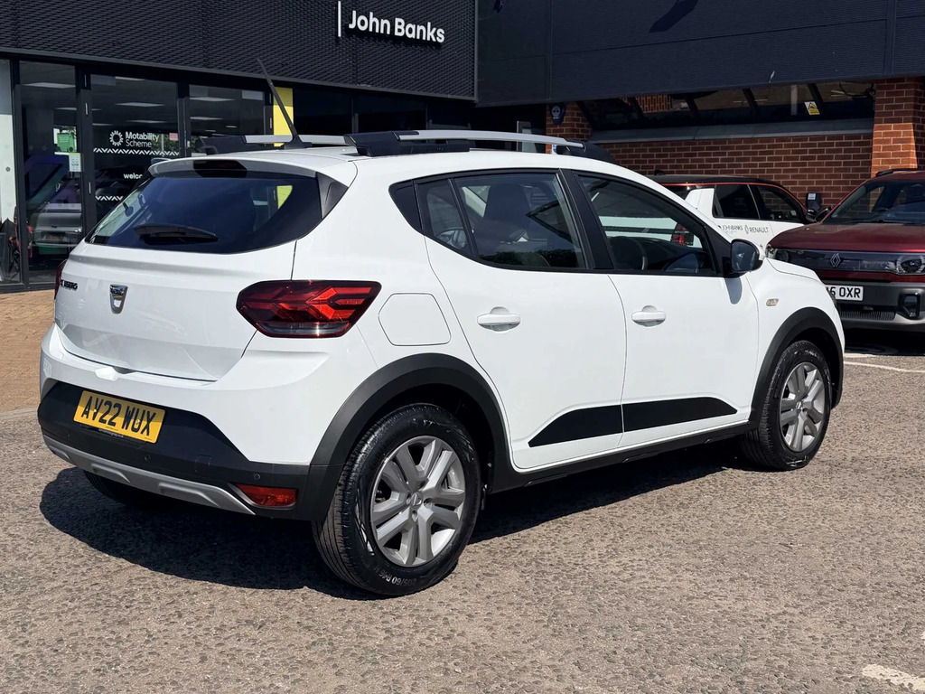 Dacia Sandero Stepway 1.0 Tce Comfort Cvt AV22WUX White #4