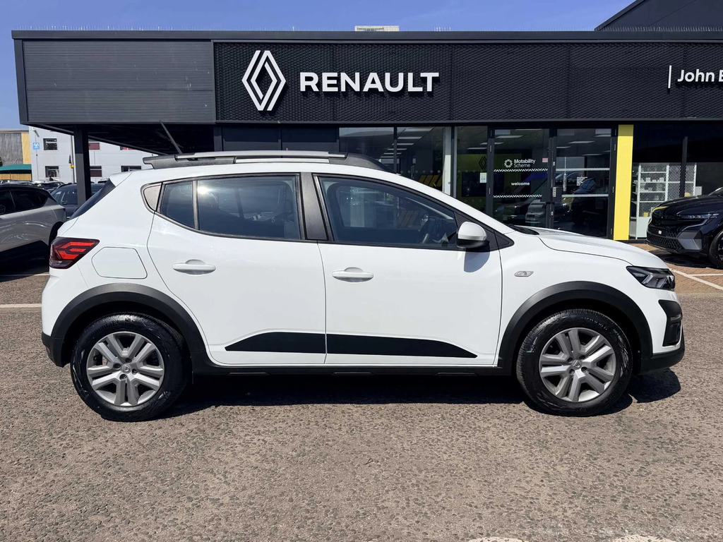 Dacia Sandero Stepway 1.0 Tce Comfort Cvt AV22WUX White #5