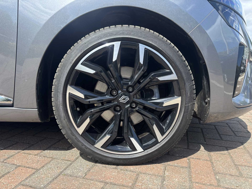 Renault Clio 1.6 E-tech Full Hybrid 145 Techno BP24YCX Grey #6