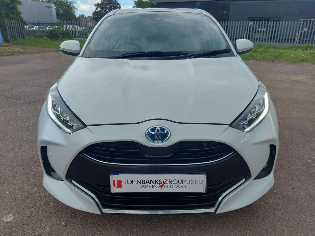 Toyota Yaris Excel Hev Cvt EF23LCA White #2