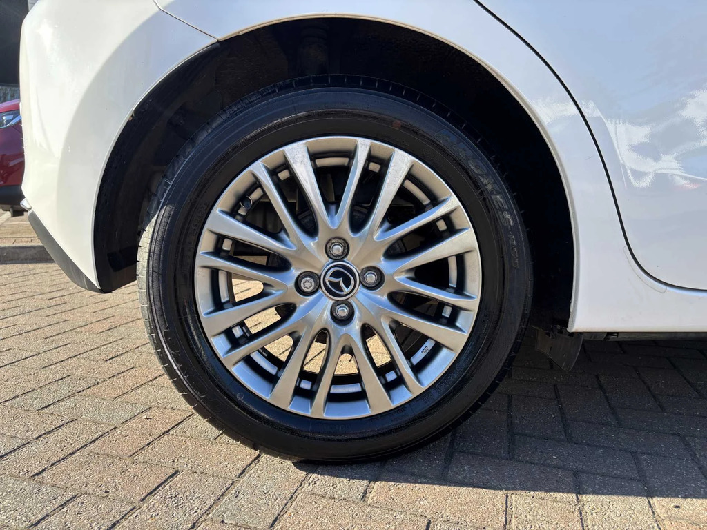 Mazda 2 1.5 E-skyactiv G Mhev Gt Sport AY72KCA White #6