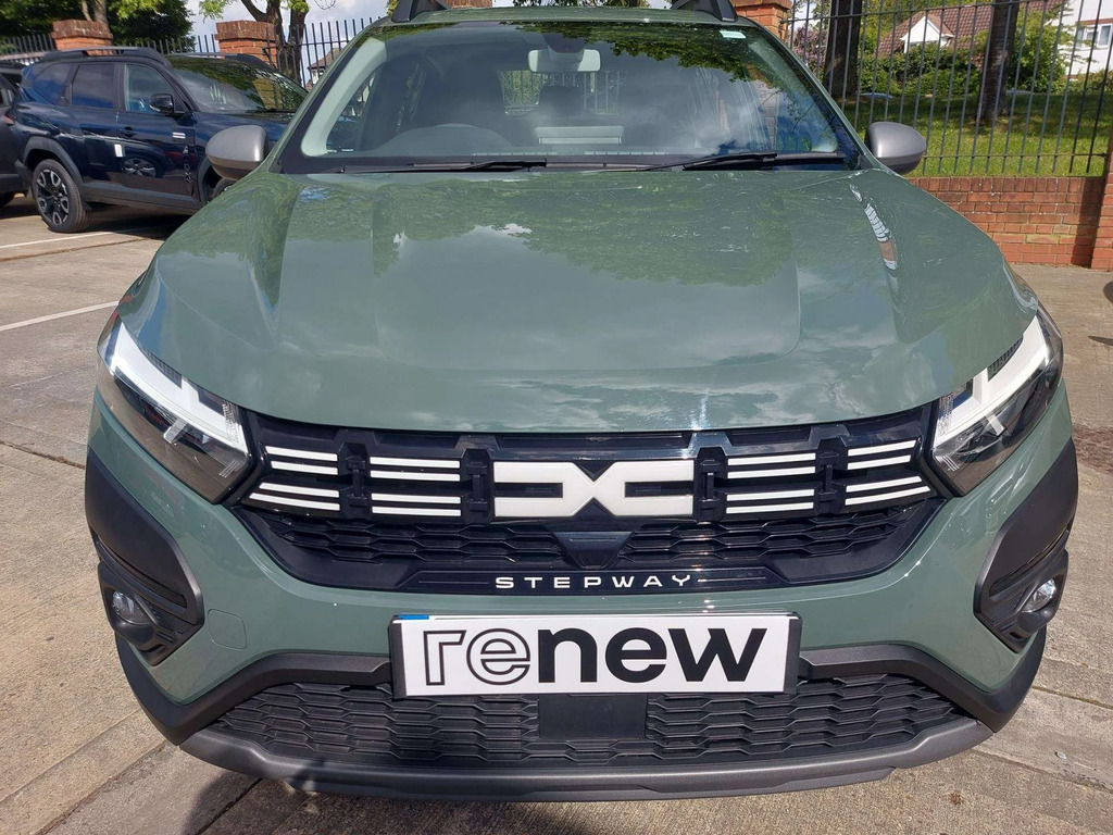 Dacia Sandero Stepway Stepway Expression Tce EX23CAE Green #6
