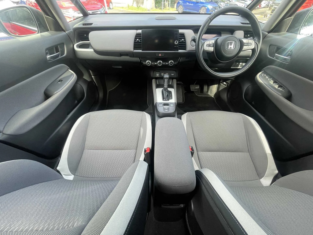 Honda Jazz Hat 1.5 I-mmd Hy Crstr Ex Ecvt AY71OKD Red #4