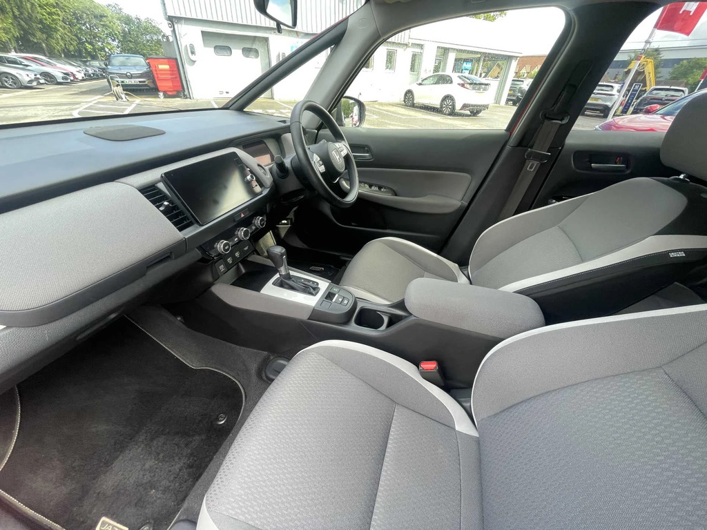 Honda Jazz Hat 1.5 I-mmd Hy Crstr Ex Ecvt AY71OKD Red #2