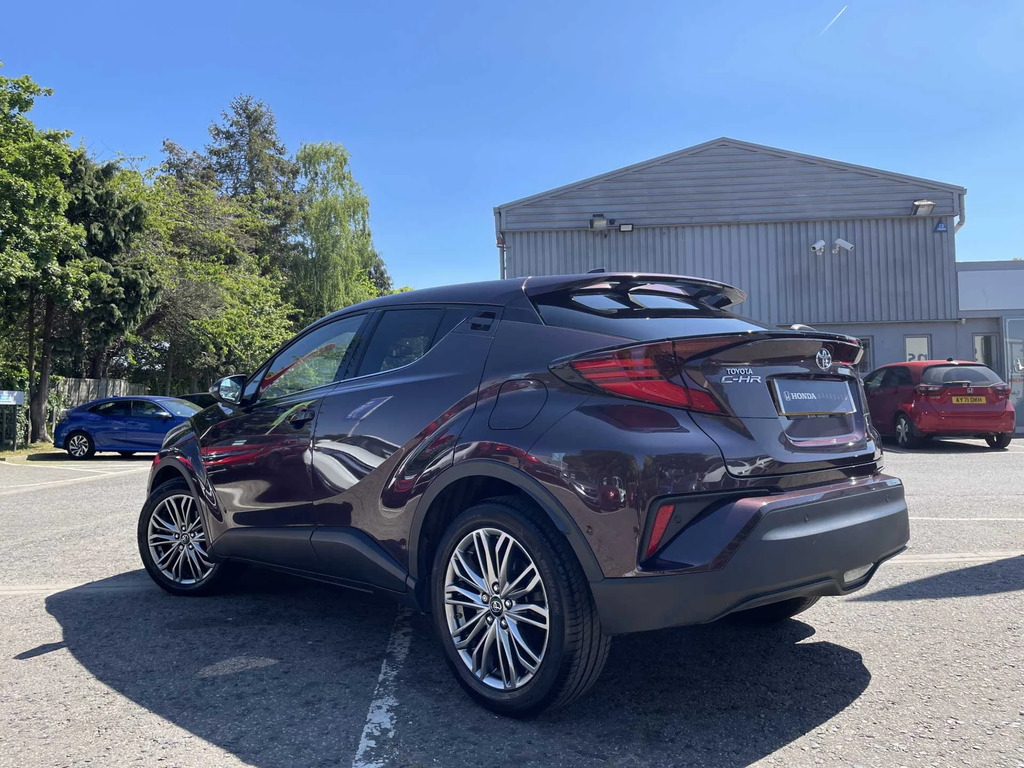 Toyota C-Hr Excel Hev Cvt EO23YVF Purple #3