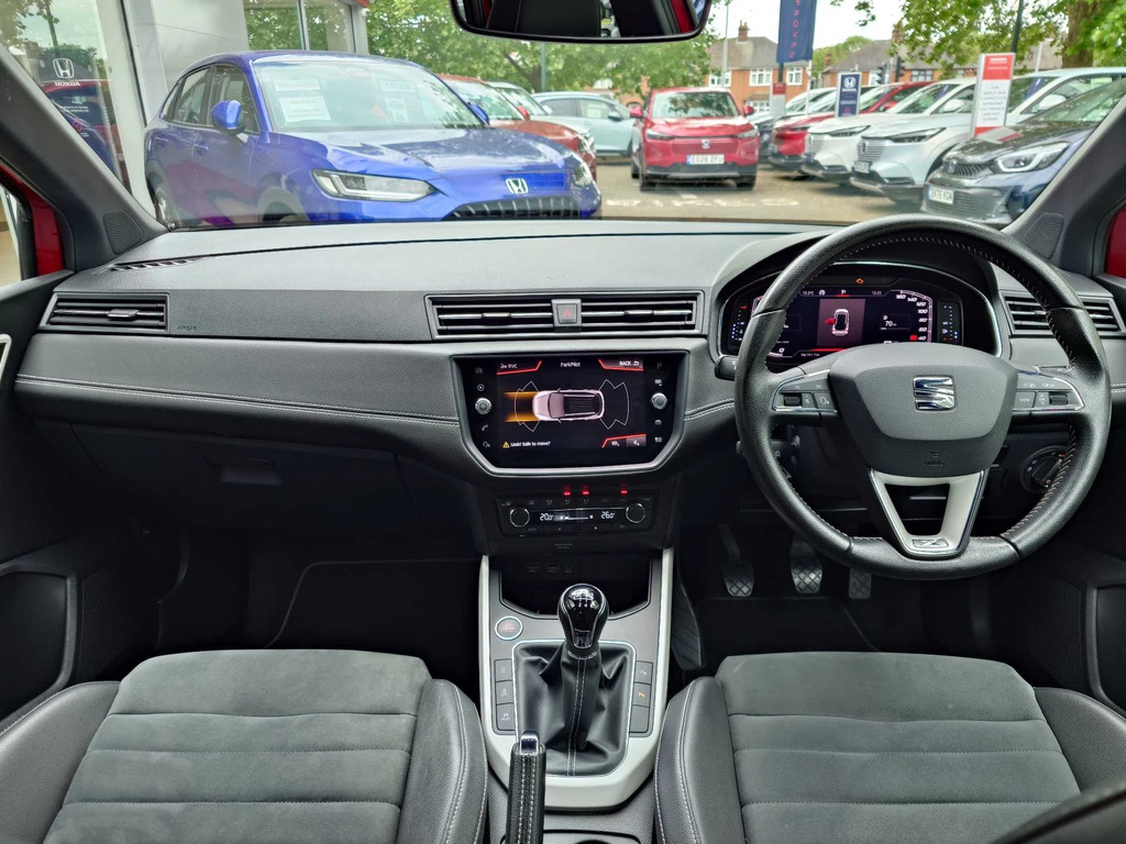 Seat Arona 1.0 Tsi 115 Xcellence Lux Ez AV68XEC Red #4