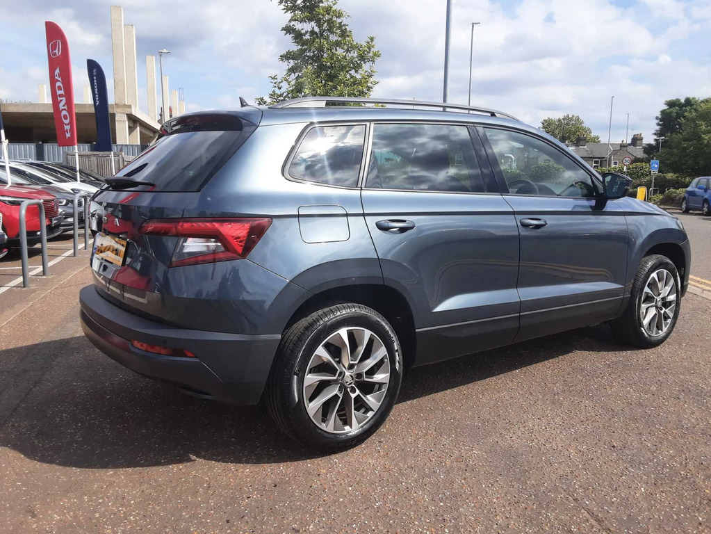 Skoda Karoq 1.5 Tsi Se Drive DE22FWC Grey #4