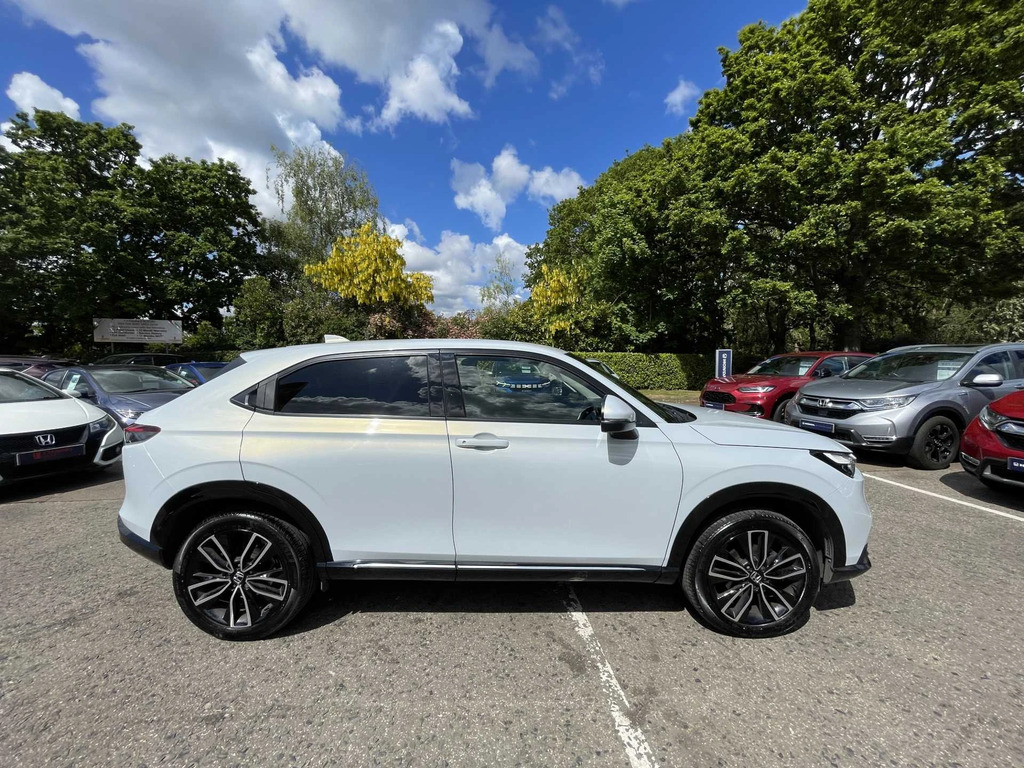 Honda Hr-V 1.5 Ehev Advance Cvt AX72FAO White #5