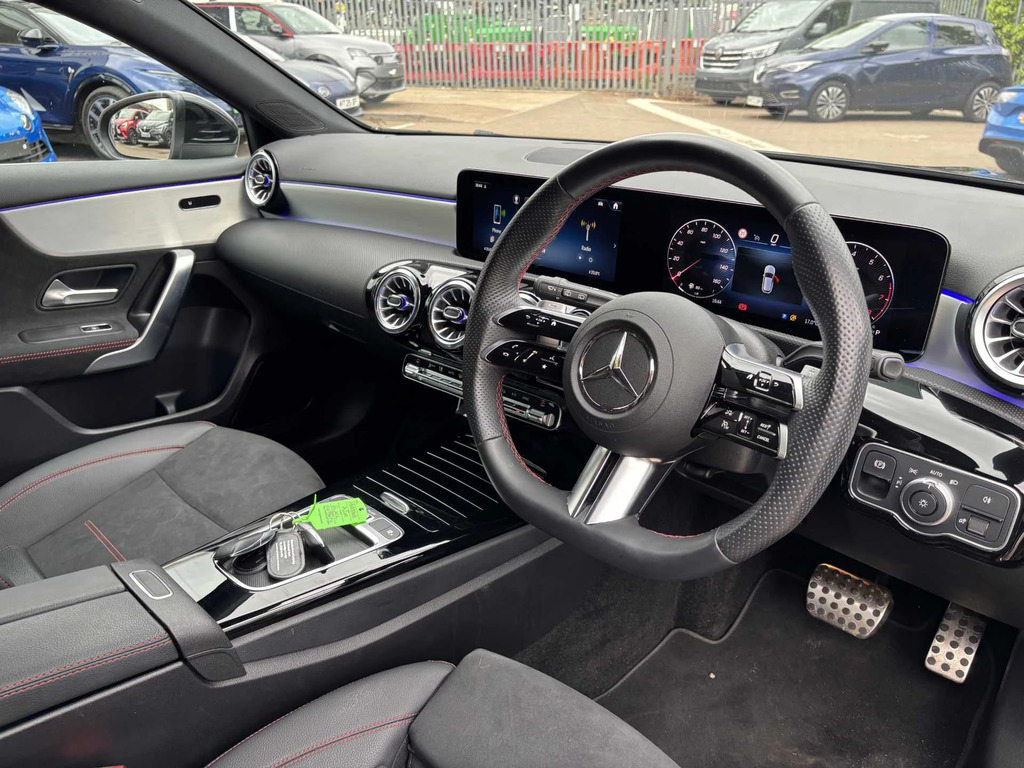 Mercedes-Benz A Class A200 Amg Line Premium KW73VCX Black #4