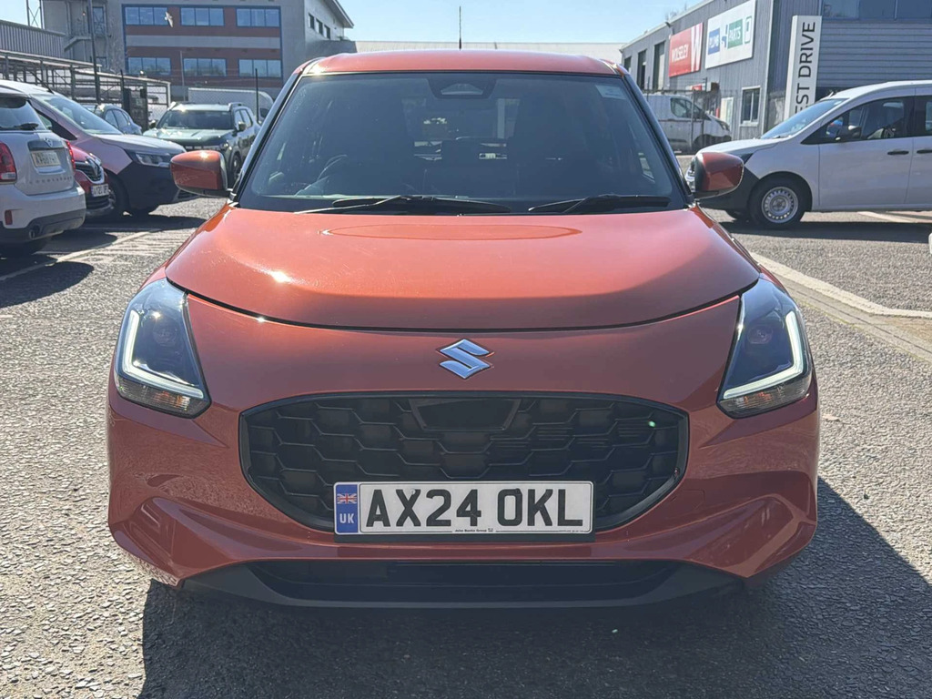Suzuki Swift Hat 1.2 Mild Hybrid Motion AX24OKL #6